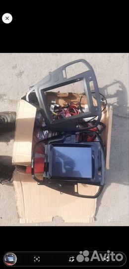 Магнитофон в автомобили