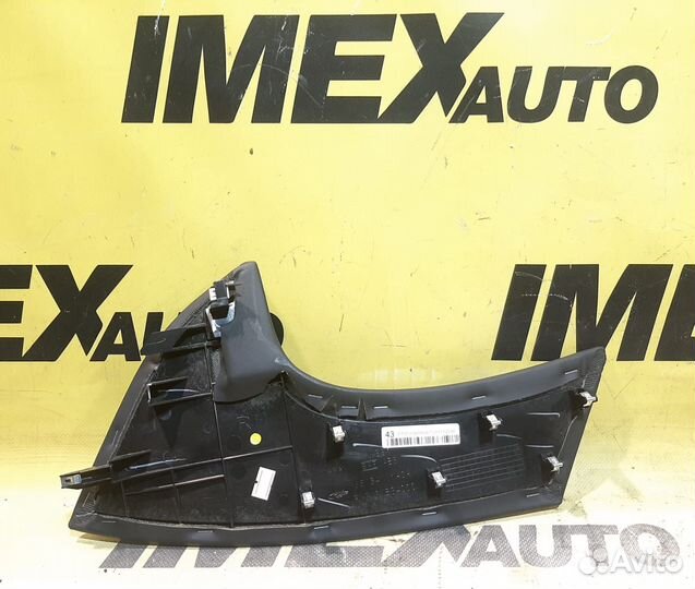 Накладка центральной консоли Infiniti M25 Право