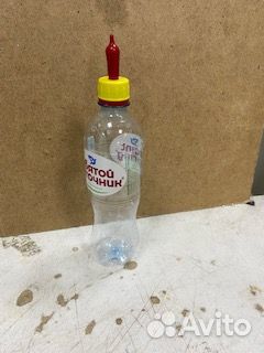 Привинчивающаяся соска к бутылке для ягнят.козлят