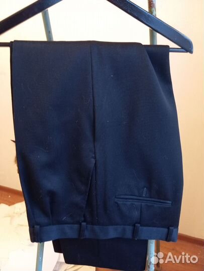 Мужской костюм тройка