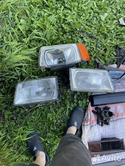 Запчасти на audi 100 c3