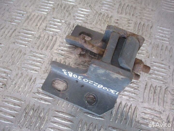 Кронштейн подвески Scania 1425055