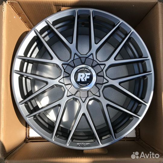 Литые диски Rotiform Wheels 19 5x114.3 Lexus IS GS