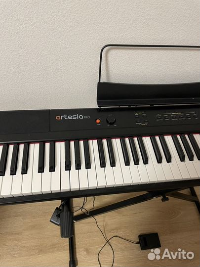 Цифровое пианино artesia performer