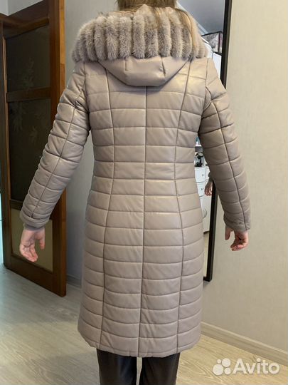 Кожаное пальто пуховик