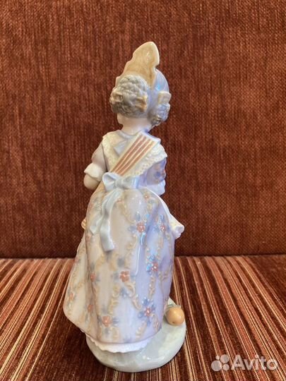 Lladro фарфор статуэтка 1422 Мисс Валенсия