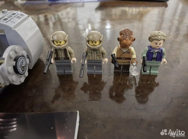 Lego Star Wars 75140 Десантный корабль Сопротивлен