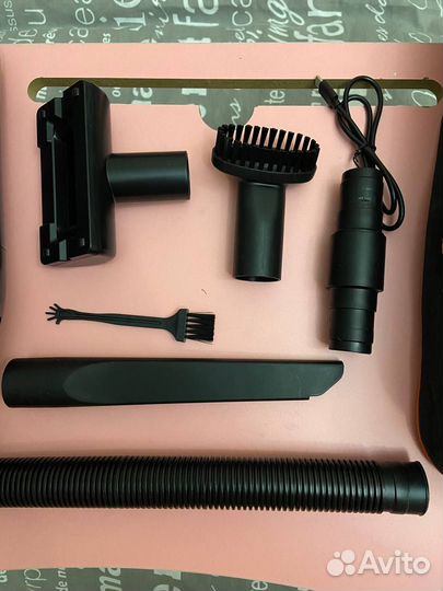 Новый беспроводной пылесос для автомобиля или дома