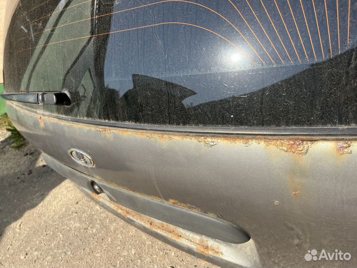 Крышка дверь багажника ваз 1119 Лада Калина