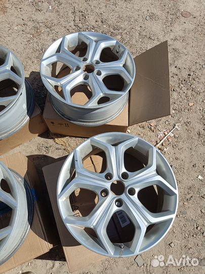 Литые диски R 17, 5 x 114,3 б/у