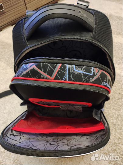 Рюкзак школьный