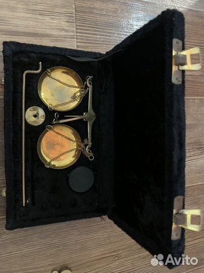 Весы коллекционные