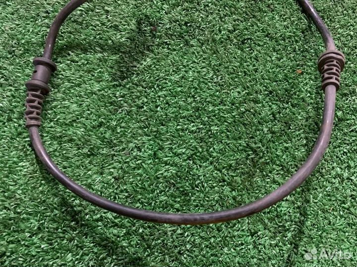 Датчик abs передний Mercedes-Benz C-Class W204