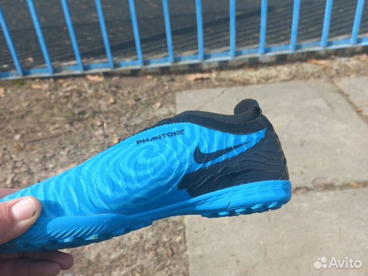 Футзалки nike phantom