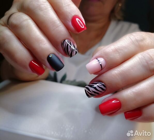 Маникюр с покрытием