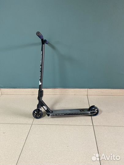 Трюковой самокат rush action