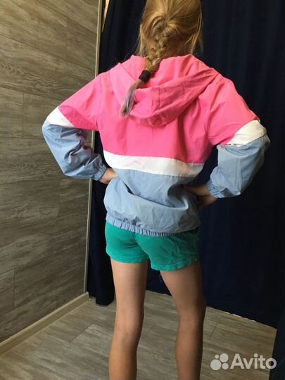 Ветровка для девочки 134