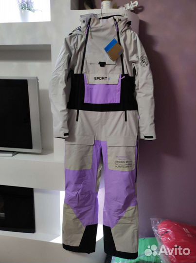 Комбинезон женский сноубордический горнолыжный