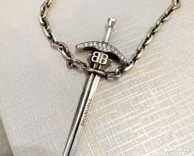 Цепочка Balenciaga меч SS24 в наличии