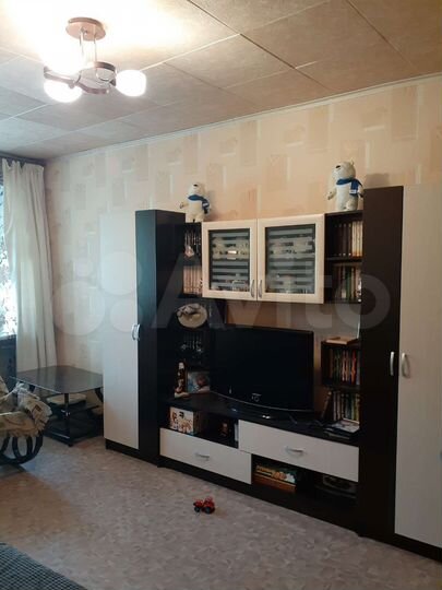 2-к. квартира, 42,7 м², 1/4 эт.