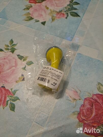 Насадка - лейка на бутылку