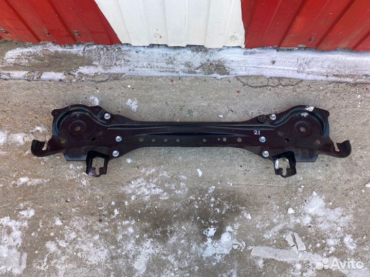 Усилитель балки Toyota Camry axvh70-1030006