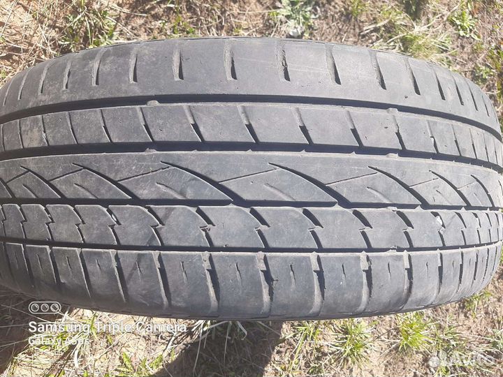 Continental ContiCrossContact UHP 235/50 R19
