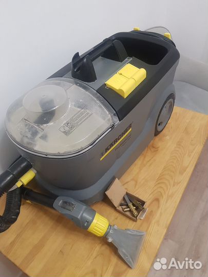 Моющий пылесос Karcher puzzi 10. 1