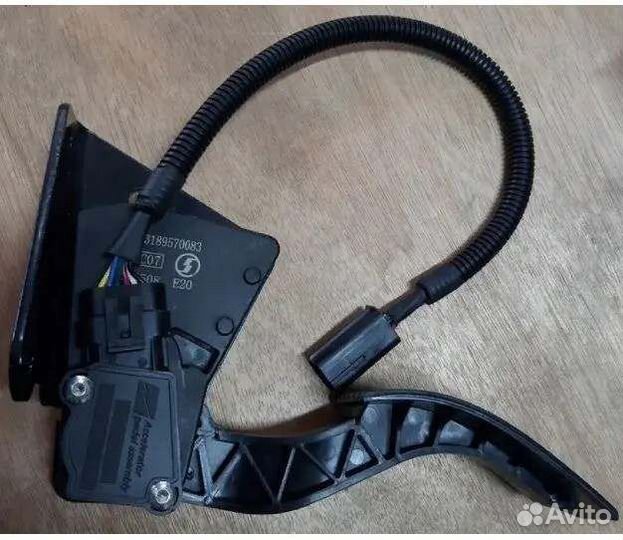 Педаль газа Shaanxi Shacman cummins ISM 11