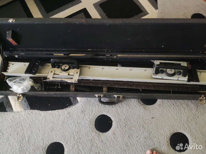 Ручная вязальная машинка