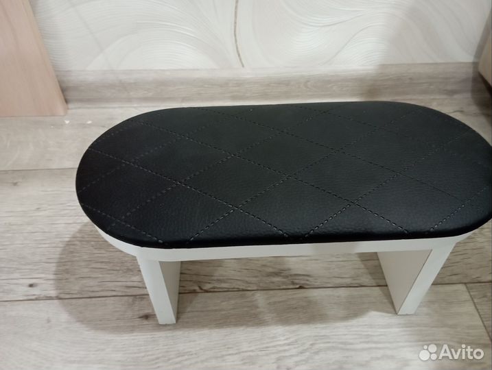 Подставка для маникюра