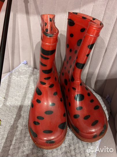 Сапожки резиновые 31 и зонтик
