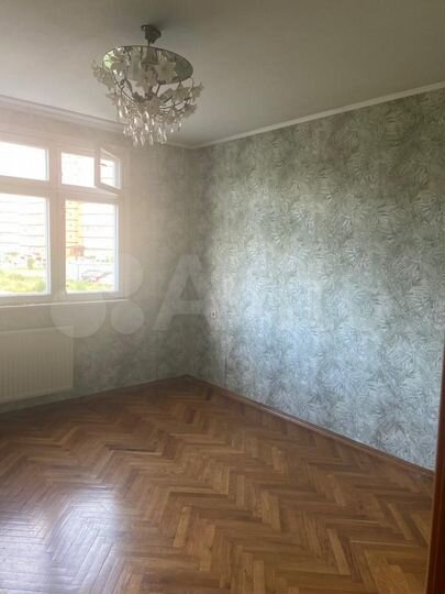 2-к. квартира, 74,7 м², 1/5 эт.