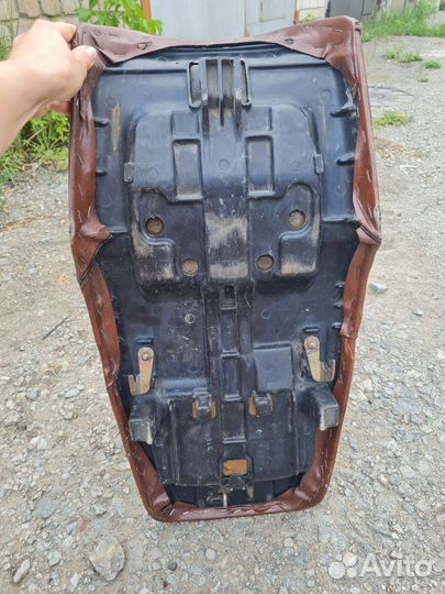 Сидение для мотоцикла