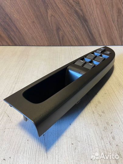 Блок управления стеклоподъемниками Geely Gc6