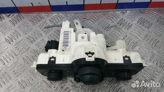 Блок управления печки и климат-контроля renault me