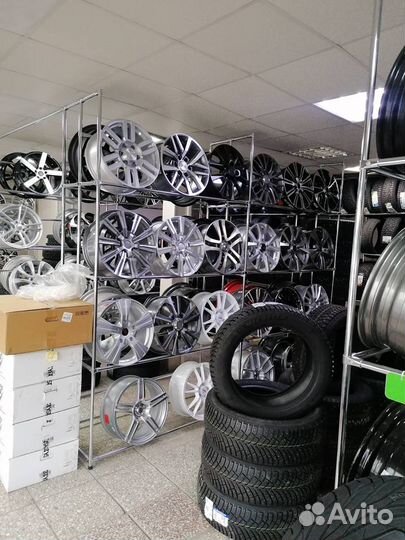 Nokian Tyres Nordman 8 SUV 235/65 R17