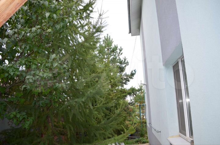 Дом 160,7 м² на участке 10 сот.