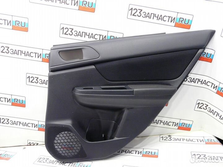 Обшивка двери задней правой Subaru Xv GP7 FB20