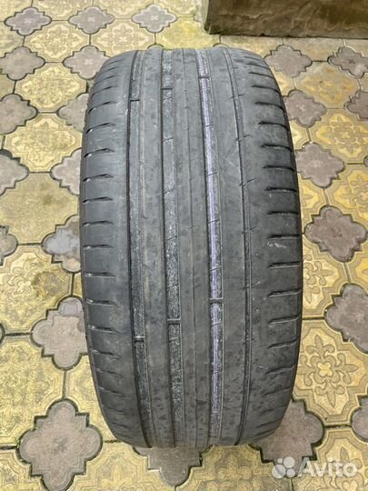 Nokian Tyres Hakka Black 275/45 R21 110