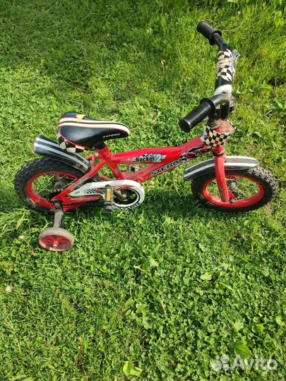 Детский двухколёсный велосипед