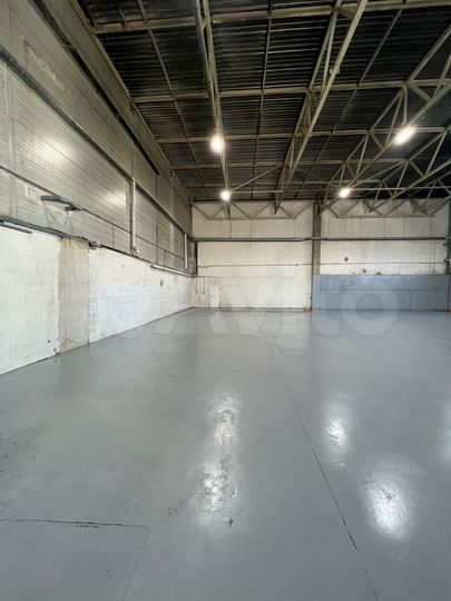 Склад, 960 м²