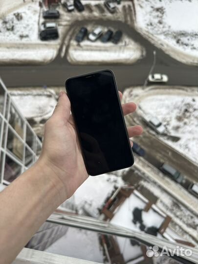 iPhone X, 64 ГБ