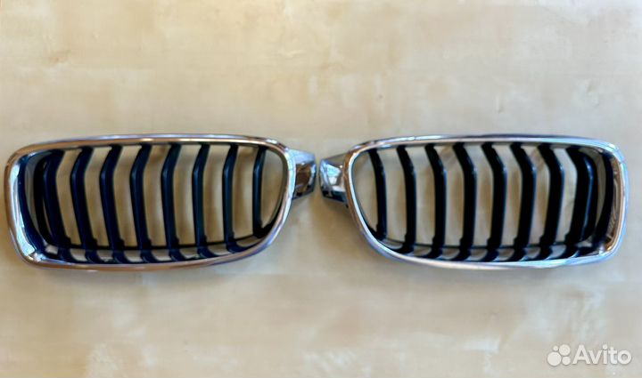Решетки радиатора (ноздри) bmw f30