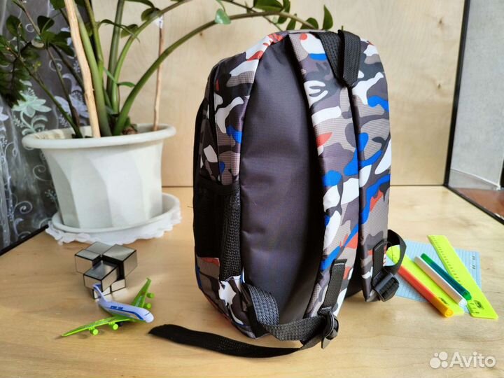 Рюкзак школьный новый