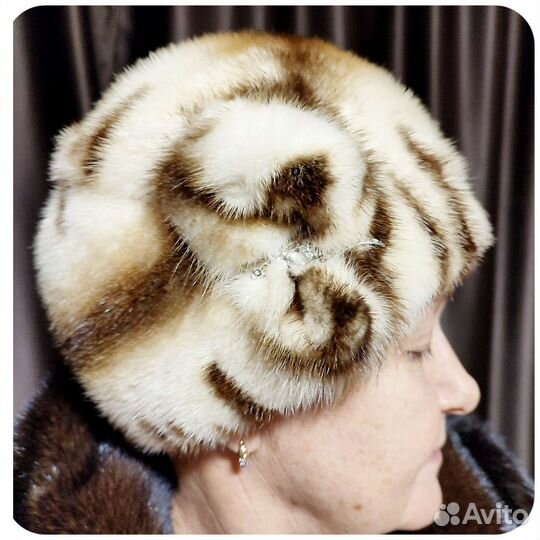 Женская норковая шапка норка