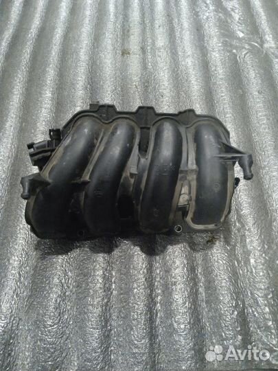 Коллектор впускной Citroen C4 EP6