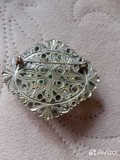 Брошь немецкая из серии пекинское стекло винтаж
