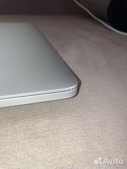 Apple macbook pro 13 2016