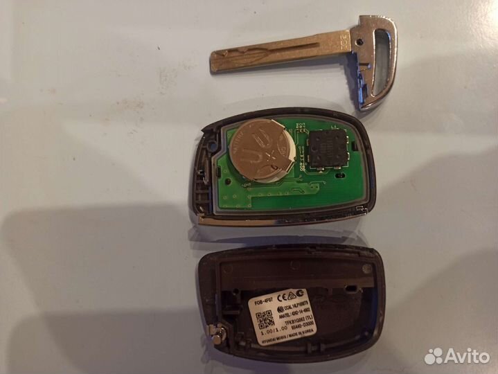 Ключ hyundai Tucson 95440-D3000, новый